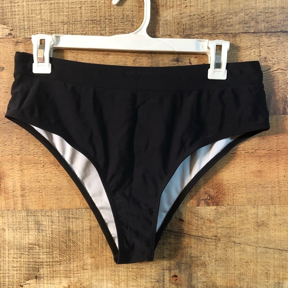 Romwe cheeky bikini bottoms